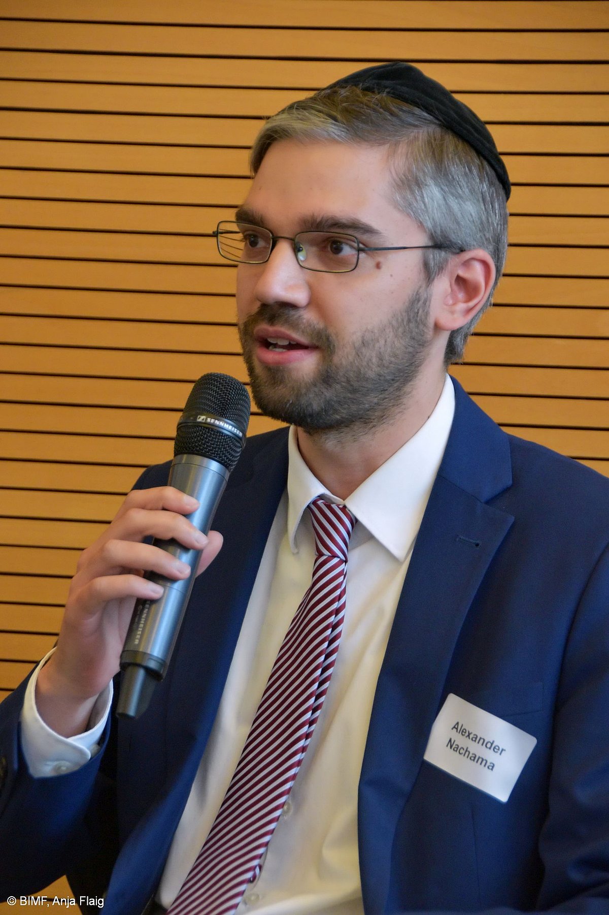 Alexander Nachama