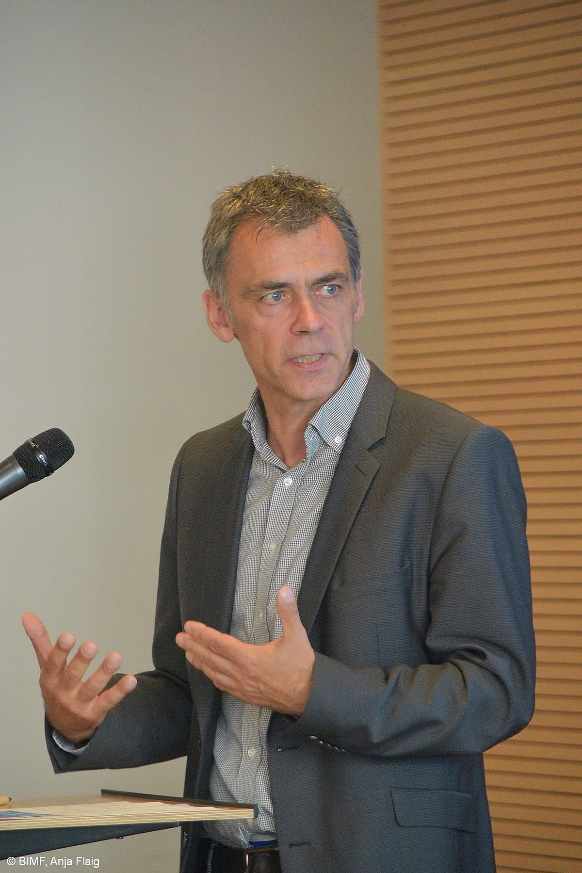 Prof. Dr. Frank Kalter