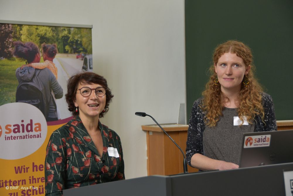 Frau Schwarz, Frau Liebenberg